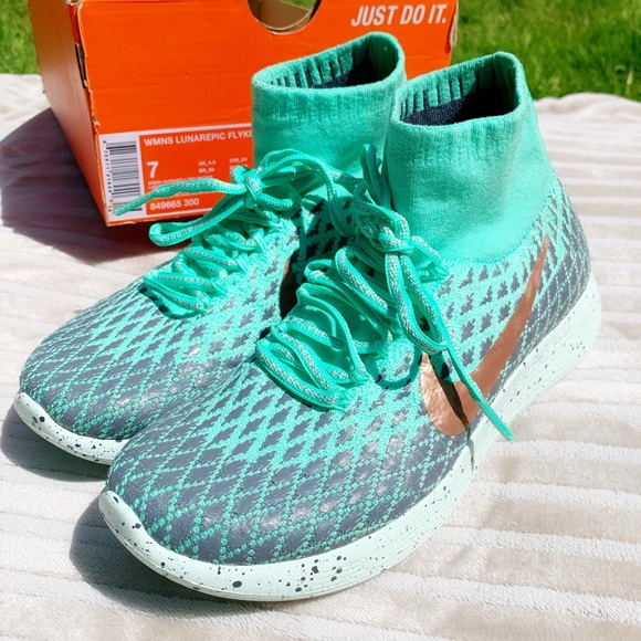 Nike Shoes - Brand New Nike Lunarepic Flyknit Sheild